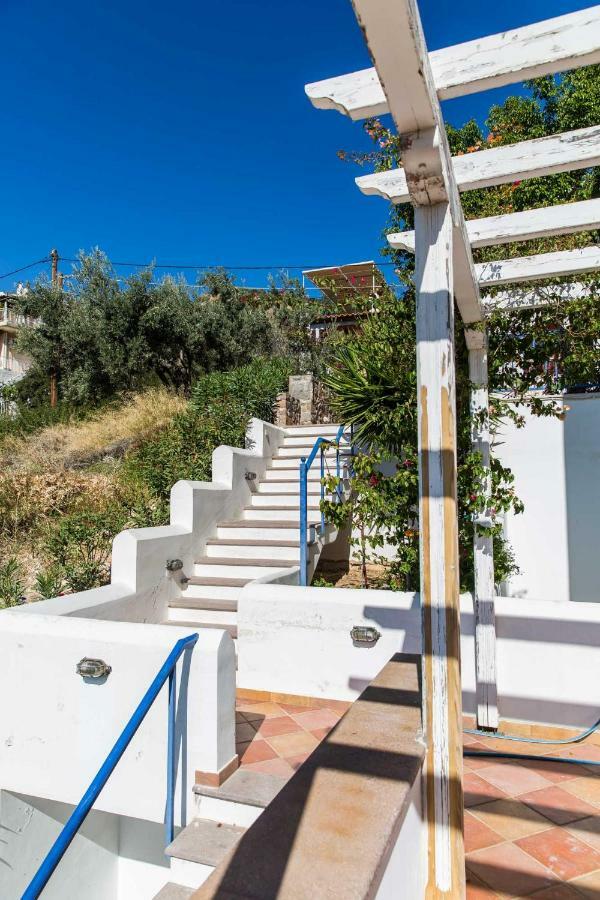 Villa Euphoria In Aegina, A' Marathonas Bay Ngoại thất bức ảnh